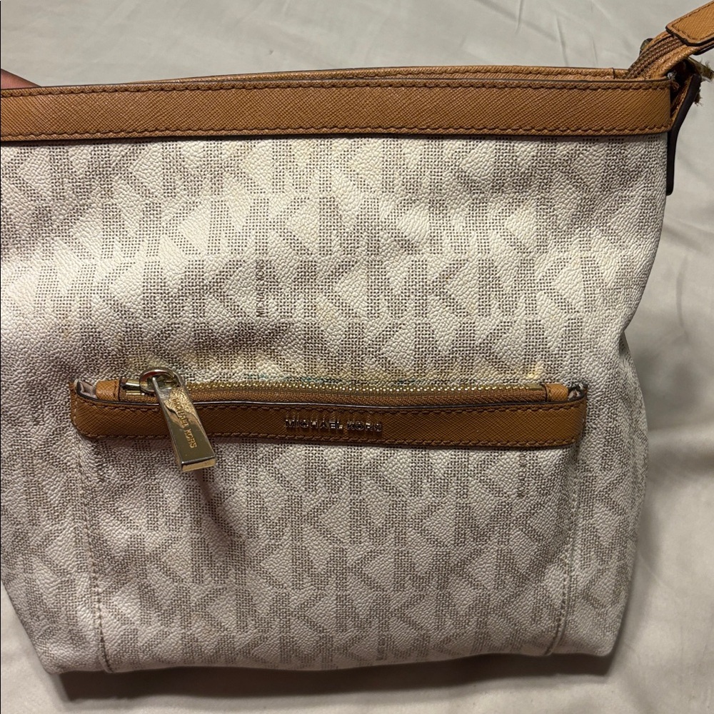 Michael Kors crossbody - Picture 5 of 5